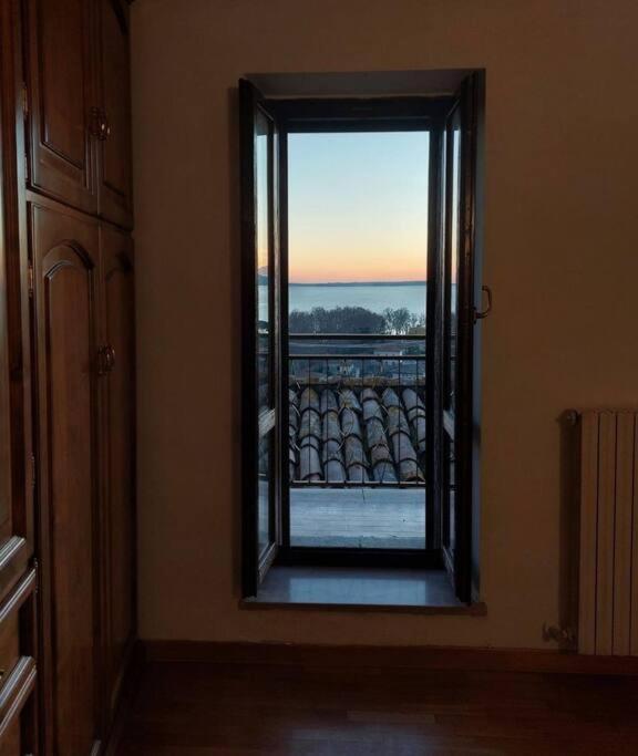 Casa Rosita Vista Lago Bolsena Luaran gambar