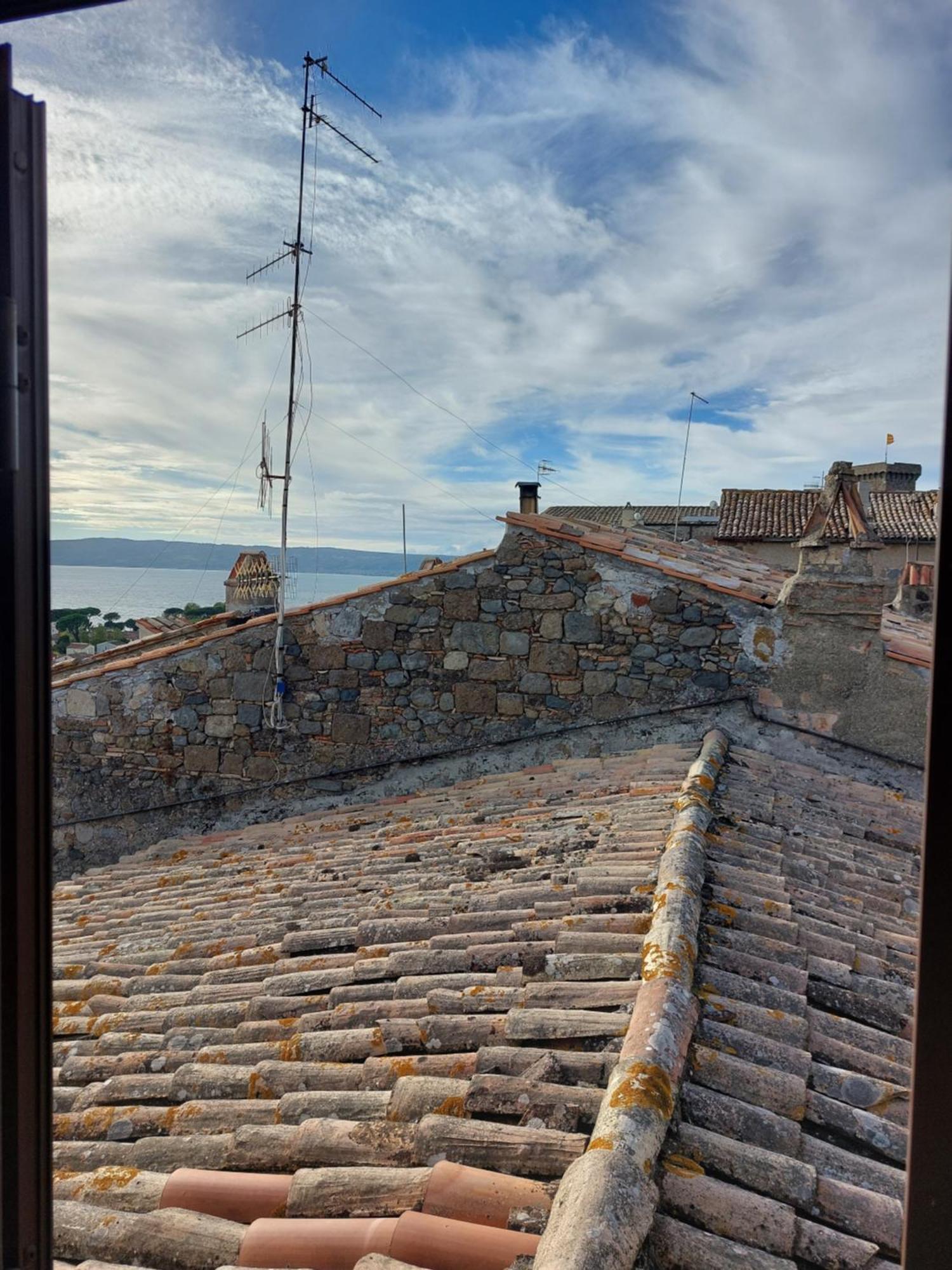 Casa Rosita Vista Lago Bolsena Luaran gambar